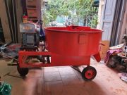 May tron be tong diesel 500L cuong buc D15