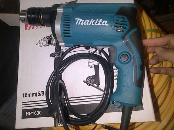 máy khoan cầm tay Makita HP1630 chính hãng