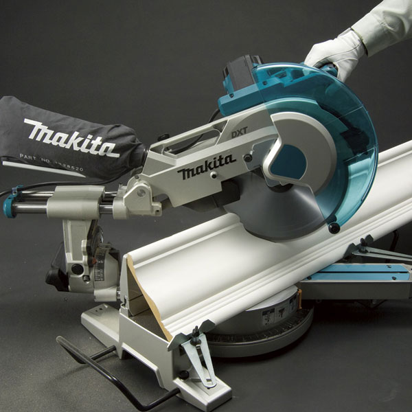 may-cat-makita-ls11216