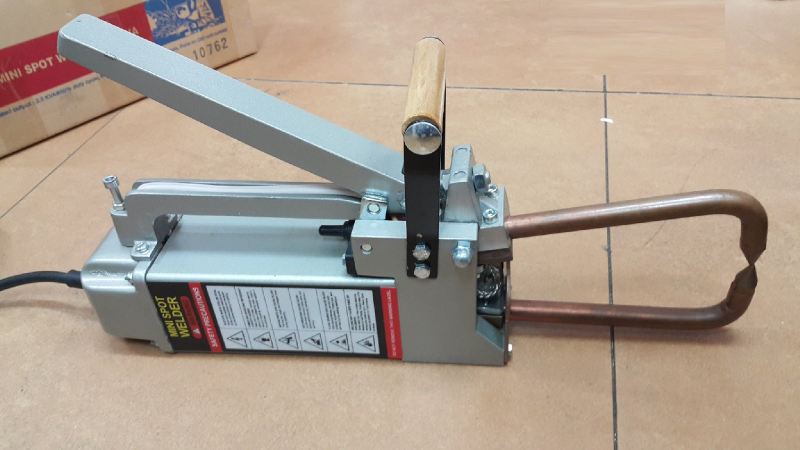 Máy hàn bấm xách tay Wim spot 2.5kva giá rẻ
