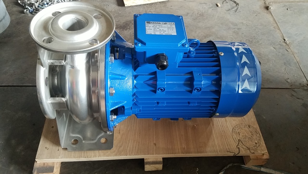 M&aacute;y bơm c&ocirc;ng nghiệp đầu inox Howaki tại H&agrave; Nội HCM