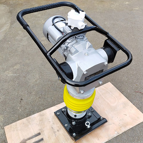 may dam coc chay dien 3kw gia re tai Hanoi Saigon