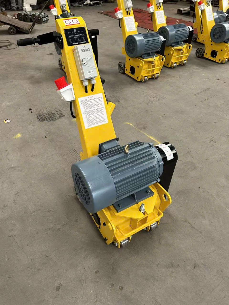 dia chi ban may bam nen ha cot be tong tai Hanoi Saigon