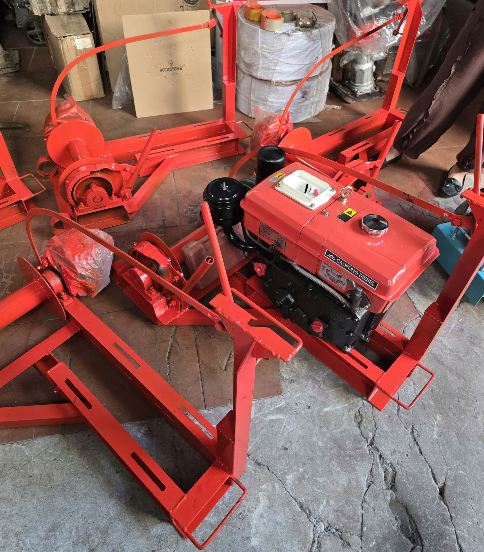 đại l&yacute; b&aacute;n tời c&aacute;p dầu nổ D8