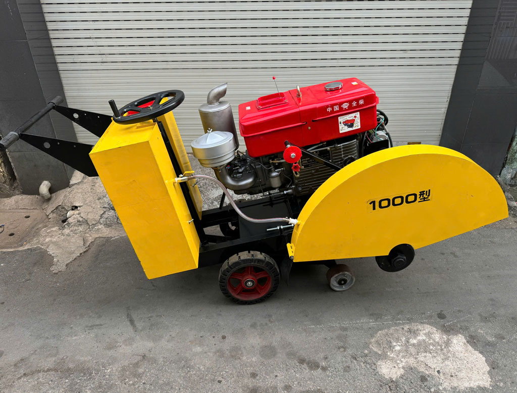 Địa chỉ bán máy cắt bê tông diesel Q1000