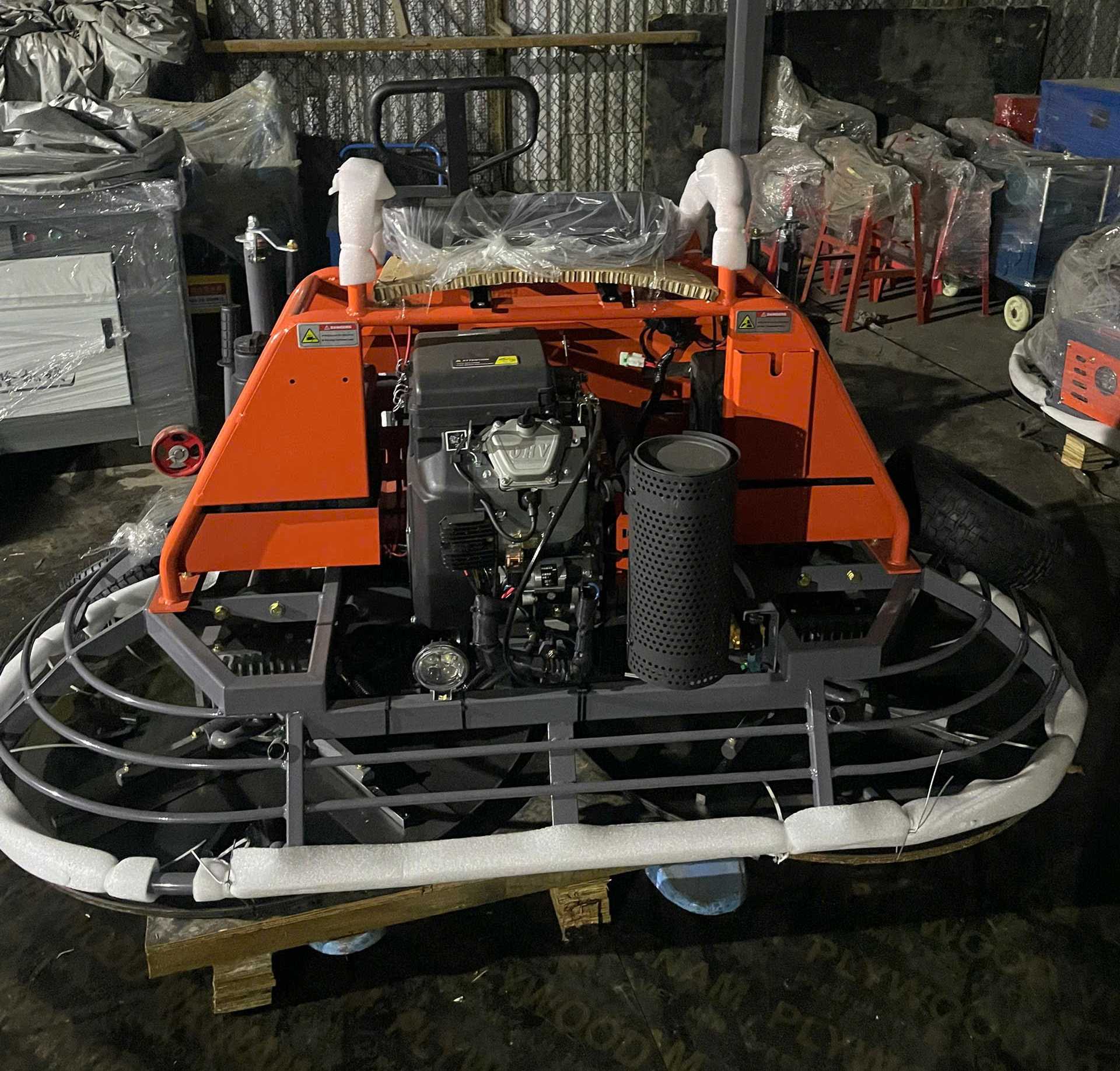 dia chi ban may xoa nen be tong doi 1m gia re hanoi saigon