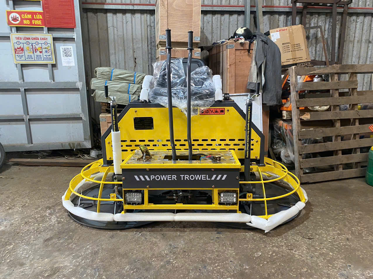 dia chi ban may xoa nen doi 1m gia re tai Hanoi Saigon