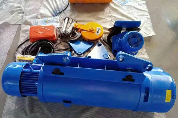 dia chi ban palang cáp điện Dosu tại Hà Nội HCM